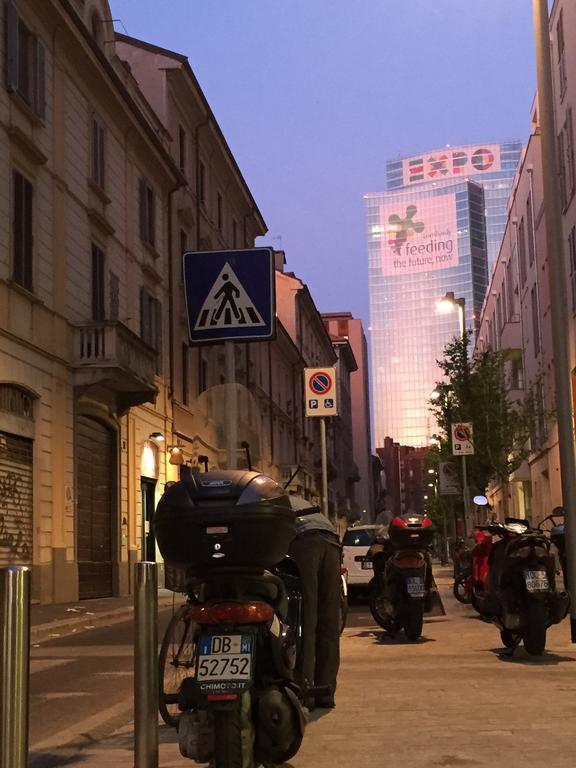 Kibilu - Via Confalonieri - Stazione Garibaldi - Zona Isola Milano Rom bilde